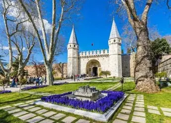 The Gate of Salutation (Babüsselam) at Topkapı Palace